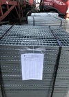 ASTM 123 30X25 Schody Metalowe ocynkowane kratki podłogowe
