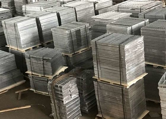 kupić 700×1250 mm wstępnie malowana cebula stalowa z powłoką cynkową 30×275 g/m2 i powłoką górną 10×25 μm dla zastosowań odpornych na korozję online manufacture